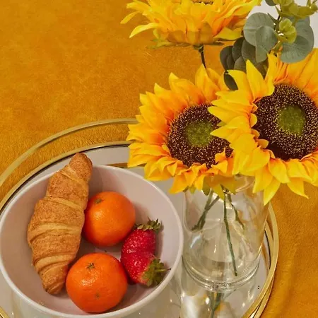 Διαμέρισμα Sleeps 3 - Perfect For Families - Contractors - Professionals - Free Parking & Wifi *