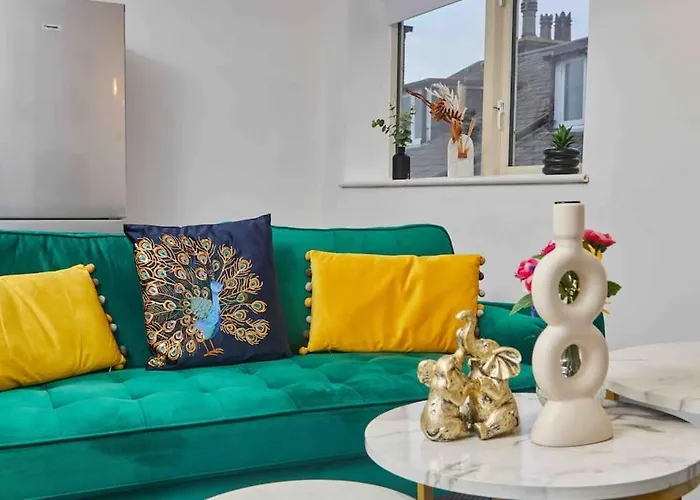 Sleeps 3 - Perfect For Families - Contractors - Professionals - Free Parking & Wifi * Leeds (West Yorkshire)